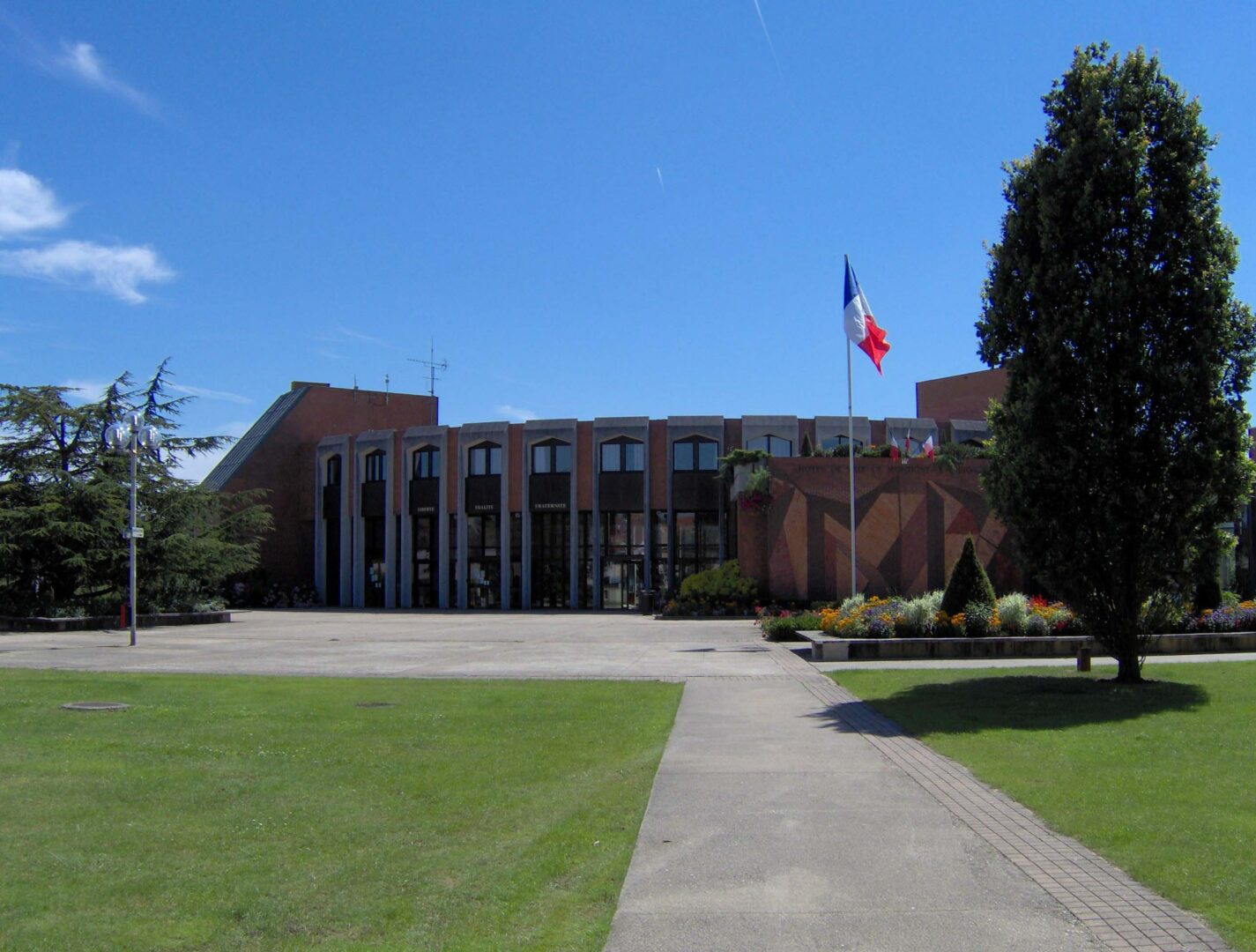 Mairie de Montigny-Le-Bretonneux (78180)